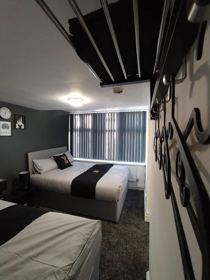 Black Ocean Holiday Apartments ブラックプール エクステリア 写真