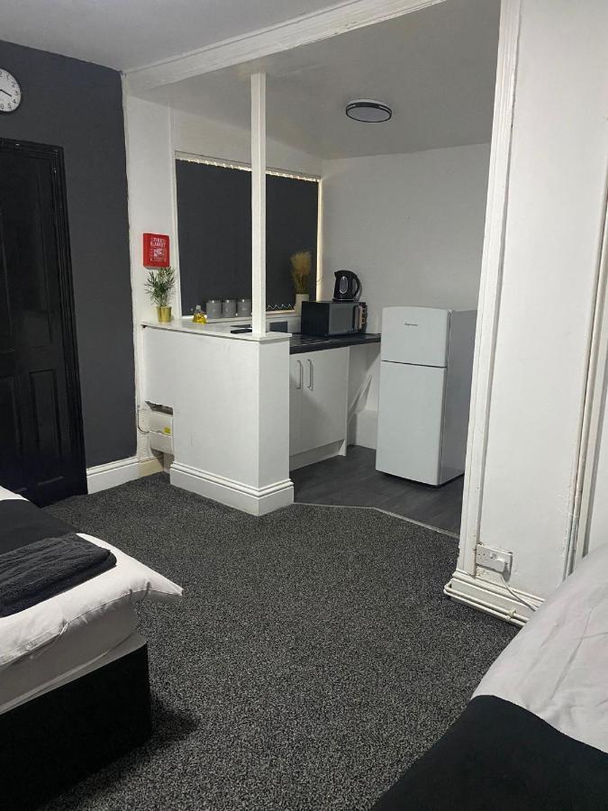Black Ocean Holiday Apartments ブラックプール エクステリア 写真