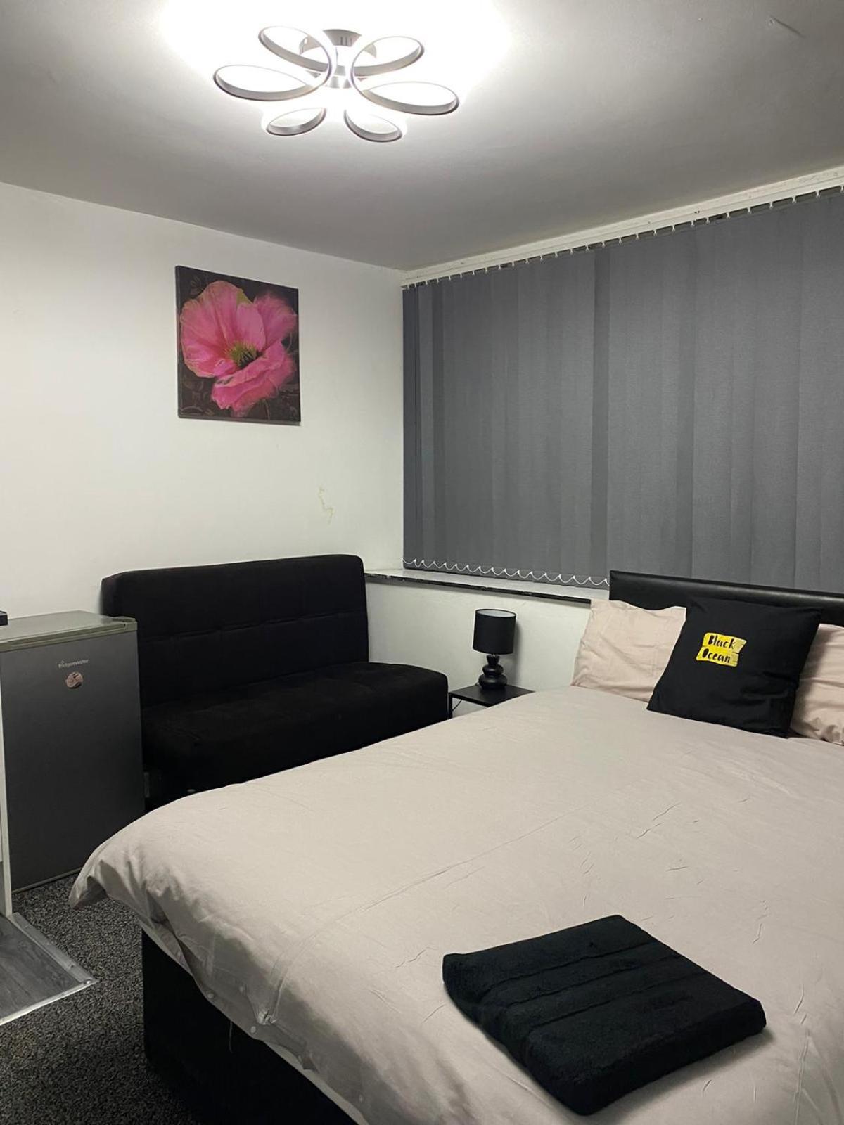 Black Ocean Holiday Apartments ブラックプール エクステリア 写真