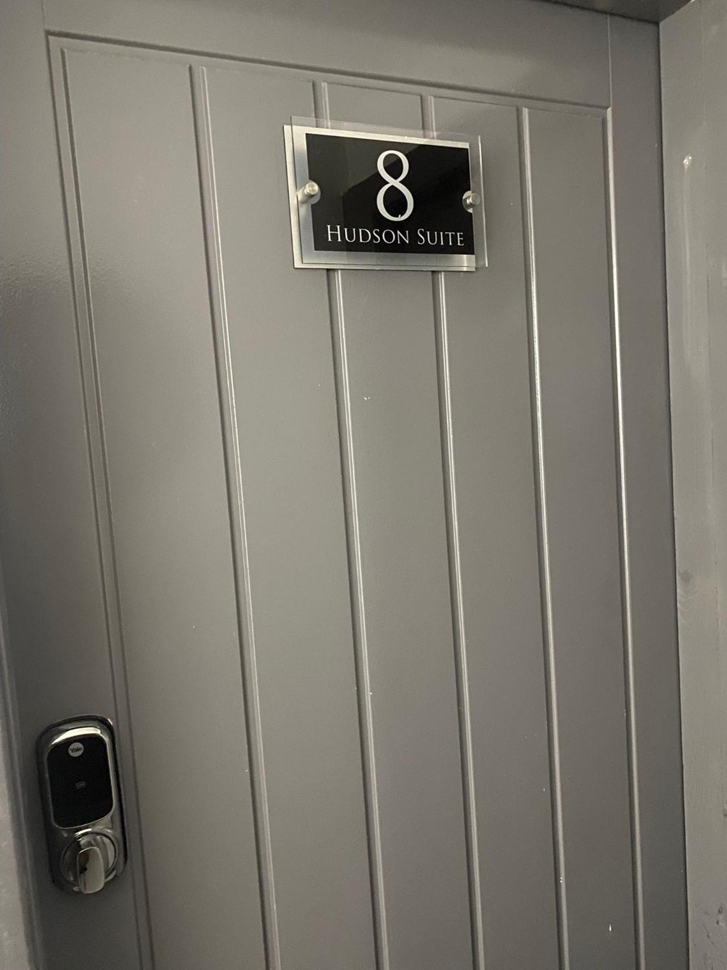 Black Ocean Holiday Apartments ブラックプール エクステリア 写真