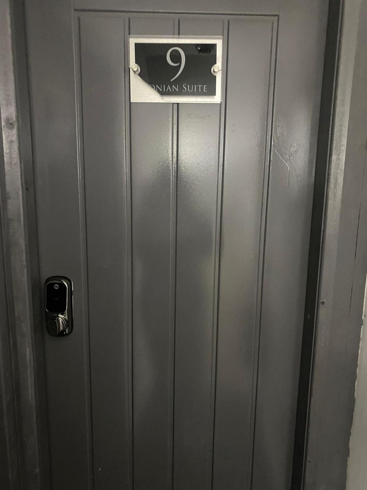 Black Ocean Holiday Apartments ブラックプール エクステリア 写真