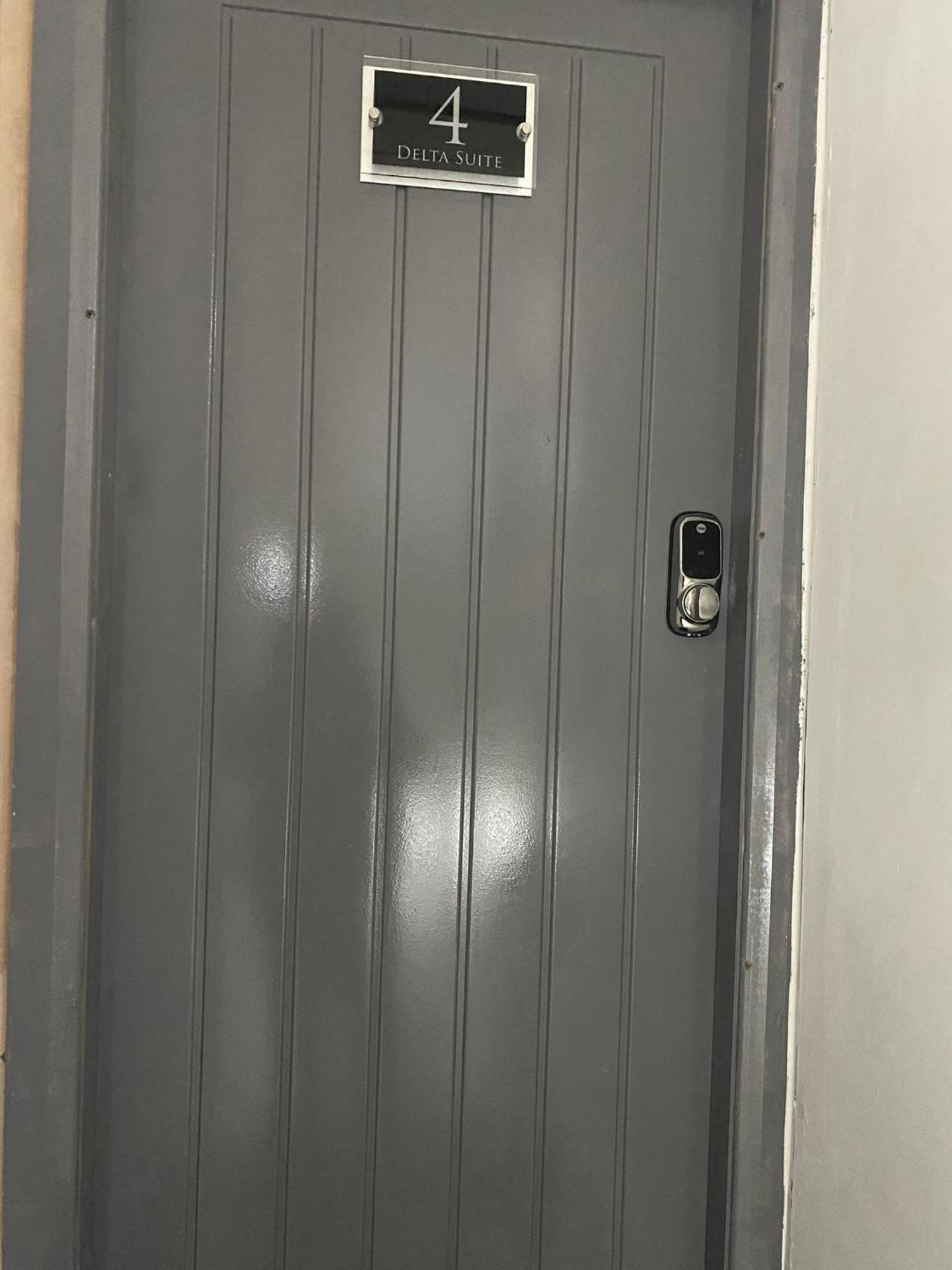 Black Ocean Holiday Apartments ブラックプール エクステリア 写真